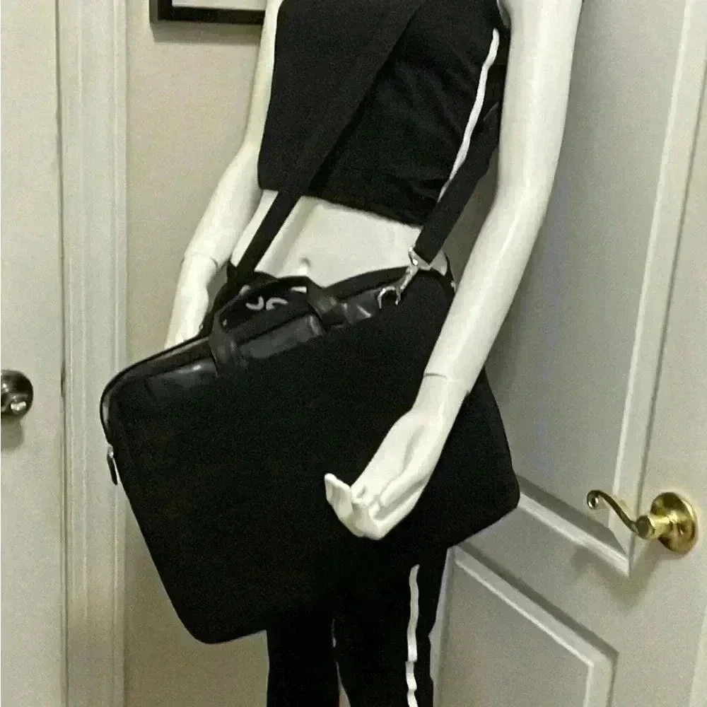 Hobo laptop, backpack,,lightweight, leather straps,handle lots of space